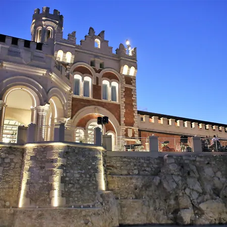 Castello Tafuri Hotel Porto Palo