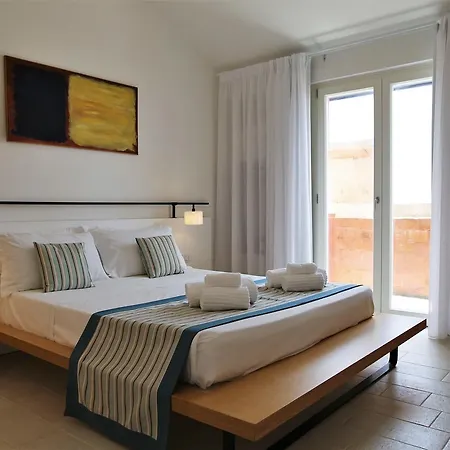 Castello Tafuri 4* Porto Palo